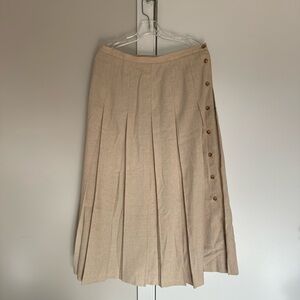ORVIS Pleated Skirt with Side Buttons Sz 14